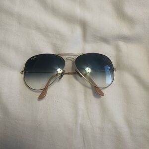 Ray-Ban Gold Frame Aviator Sunglasses with Blue Gradient Lenses and Tan Tips